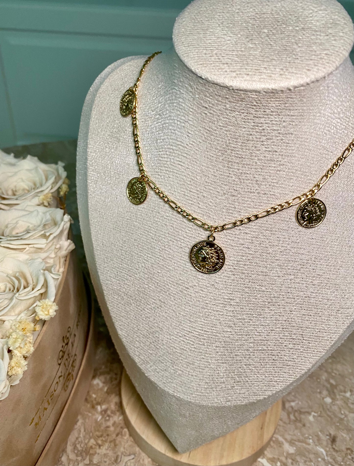 Collier Louisa